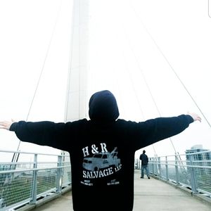 Meet your Posher, Aaron